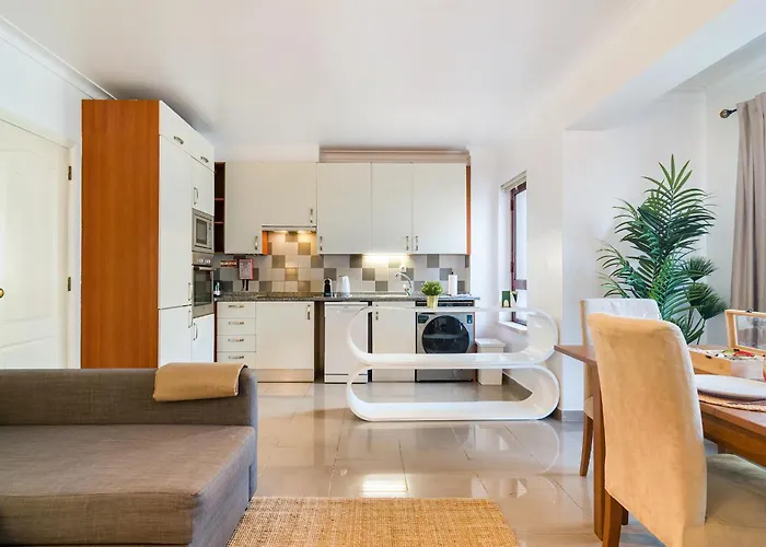 Mbird Marques De Pombal With Elevator ליסבון